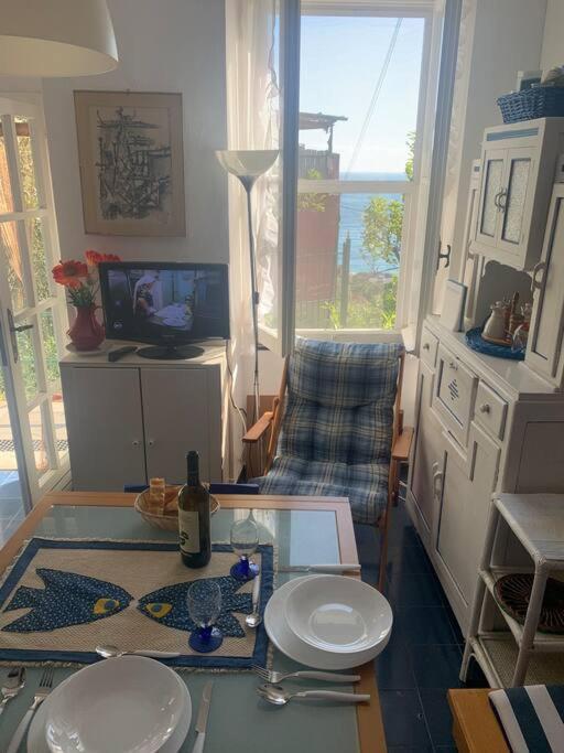 Cozy Beach House With Nice Garden, Basic Feel Apartment Bonassola Bagian luar foto